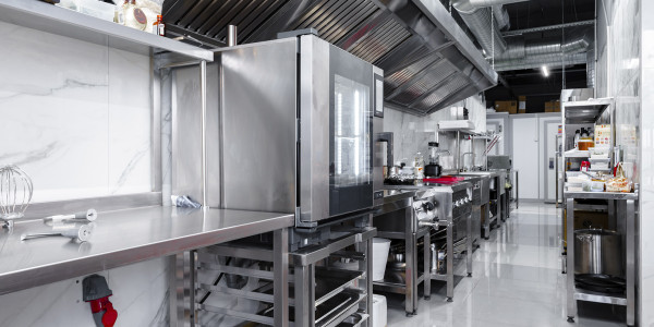 Limpiezas de Conductos de Extracción y Ventilación Atajate · Cocina de Guarderías